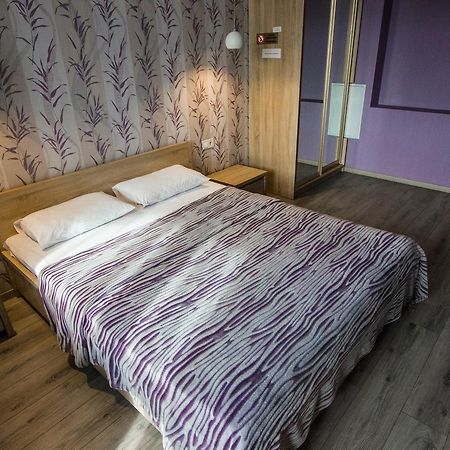 Solo Apartment Dragomanova Kiev Exterior foto