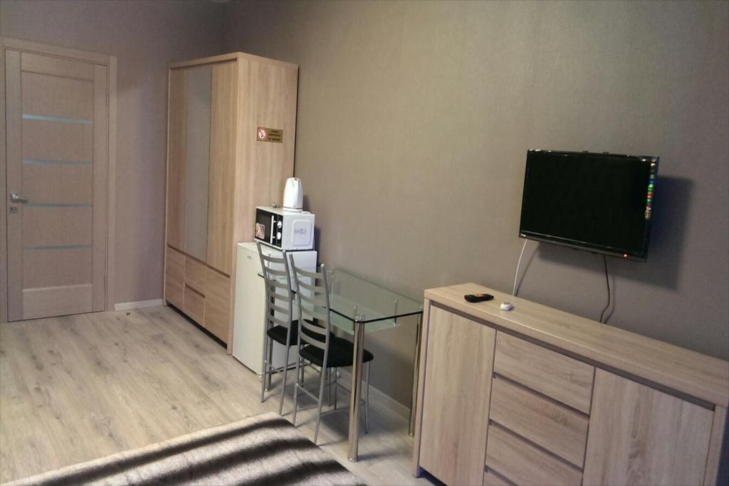 Solo Apartment Dragomanova Kiev Habitación foto